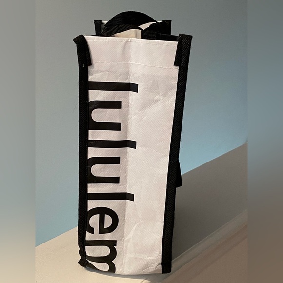 Lululemon Reuseable Black Tote Bag smaller size - Picture 2 of 2